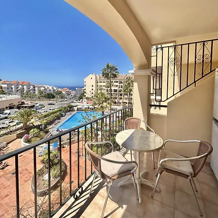 Pool And Sea View In Castle Harbour C010 Los Cristianos (Tenerife)